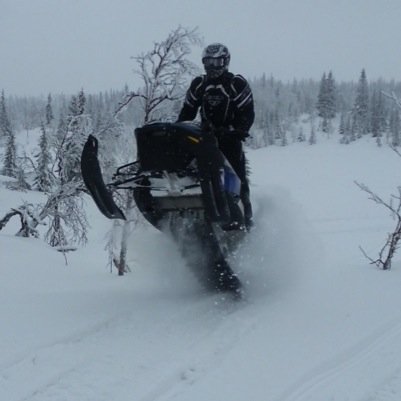 Follows back. Snowmobile rider from sweden, loves to play fifa and other games, Also check out my youtube channel.