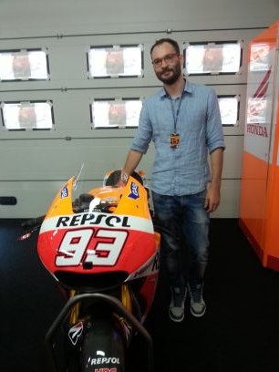 SuperAmoled88's profile picture. 