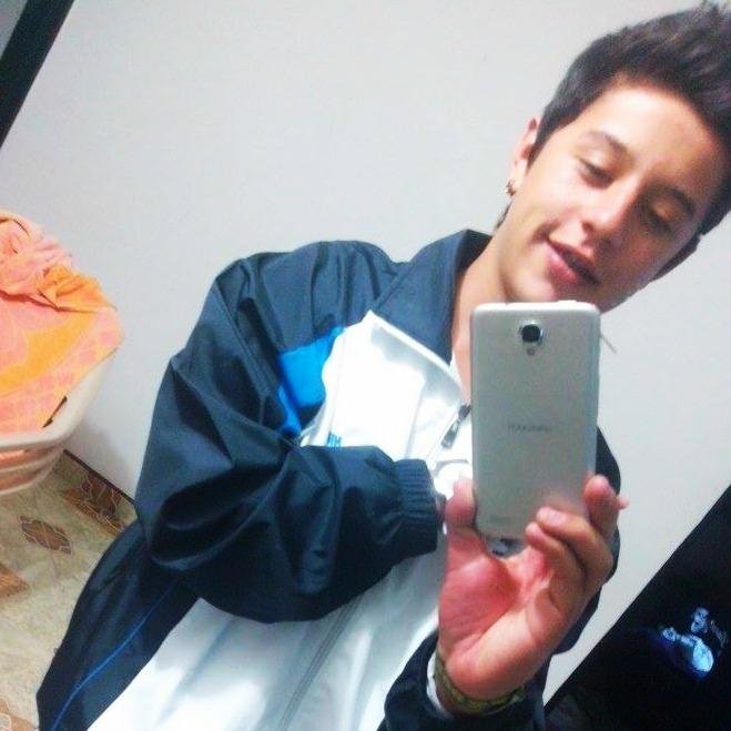 Hay un millón de cosas por decir, si quiere saber cuales son, sígame.