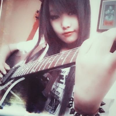 MuSiC LoVeR + SInGeR & DaNcEr ^^ ★★★