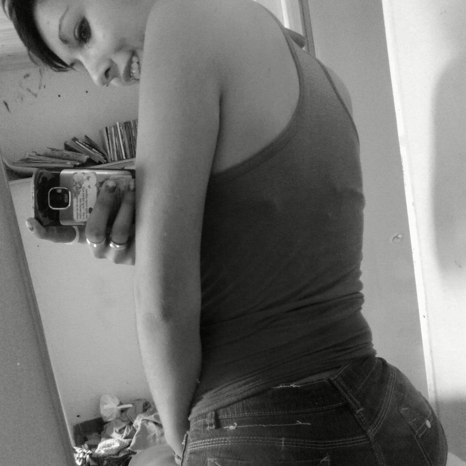 do not let the world change your smile change the world with your smile♥ ♪