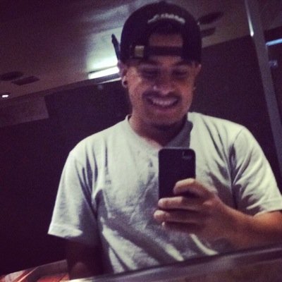 yitto5's profile picture. 