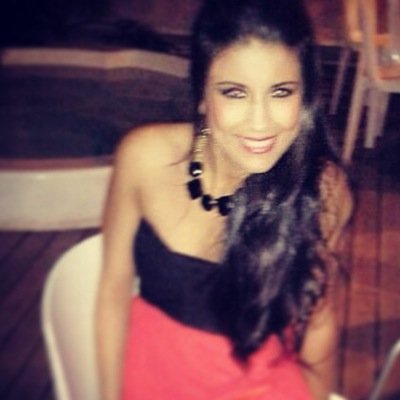 Contadora publica en formación,  sentimental, romántica. Amo reír y aprender cosas nuevas, agradezco a Jehova Dios por mi madre, Barista en @JuanValdezCafe
