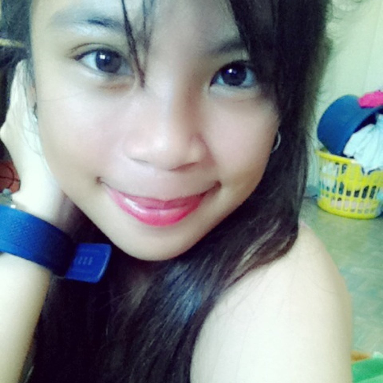 JanzMarySabbenJ's profile picture. 'A friendly person is a true  friend. That you can trust with.