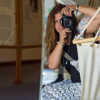Diane Isla~Lover of all things creative & inspiring. I shoot, style, blog, & create to keep sane. Extra superpowers: I'm a mom to 3, I drink and know things.