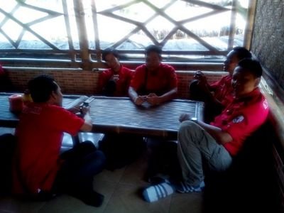 UjeZen's profile picture. akurapopo