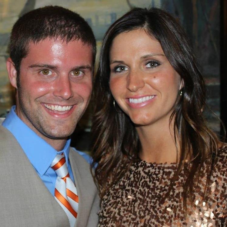 sodonne's profile picture. I think I am an outgoing person who loves to spend time with the peope I love and also have a good time doing it!