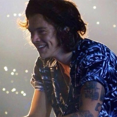 It'd be great if you follow @1DShuffle bc she gave you this free follow. Thanks! Ily x