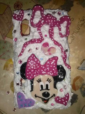 DECORO FUNDAS DE MOVILES TOTALMENTE PERSONALIZADAS. PRECIOSAS HECHAS A MANO. INFORMESE Y PIDA LA SUYA . TOTALMENT DULCE :)