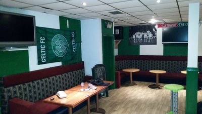 Paradise Bar. Top Celtic Bar Glasgow. 65 Tollcross Road. Parkhead.  Live Music. Good Drink. Good Company.