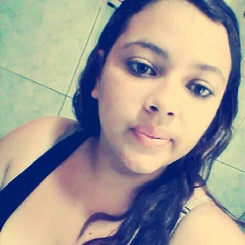 Aquelα que vc fαlα mαl, pαgα-pαu e fαz iguαl '
Nαo importα o quє єu diigα,
Vocє irα vαlorizαr pєlo quє vê,
julgαr pєlo quє ouviu
e opinαr pєlo quє conhєcєu (!)