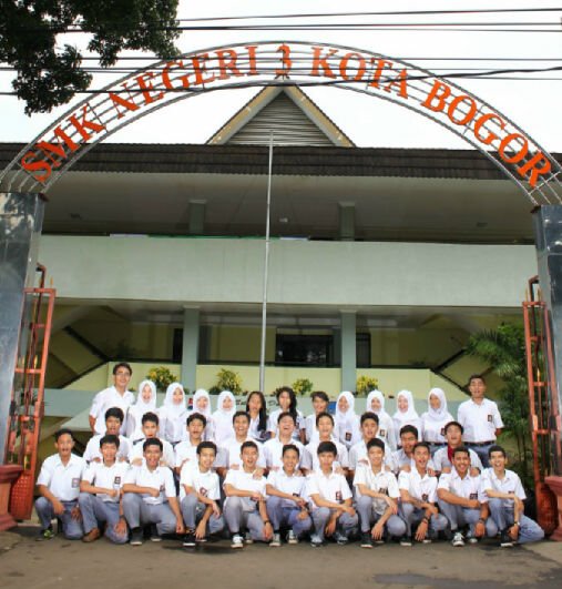 Call Us: Kamfret! | (T)ruculent (K)ooky (J)ovial class (1) of SMKN3Bogor | 23 Males and 11 Females. Class of 2011-2014.