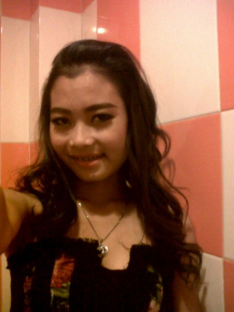 ungu_37471's profile picture. 