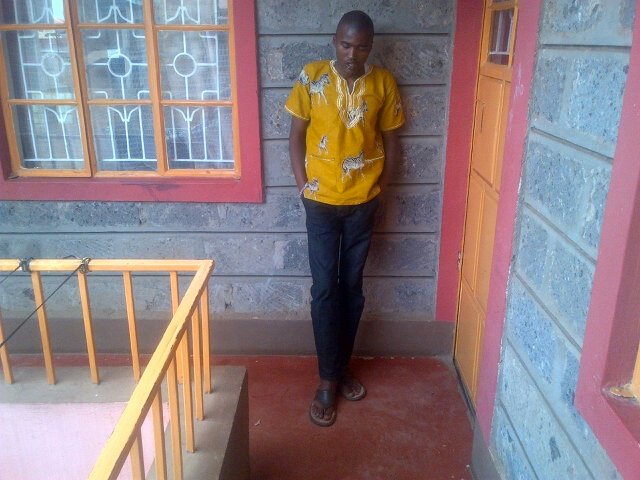 Morriskevo's profile picture. Now and then is good in our pursuit of happiness to pause and just be. Happy.