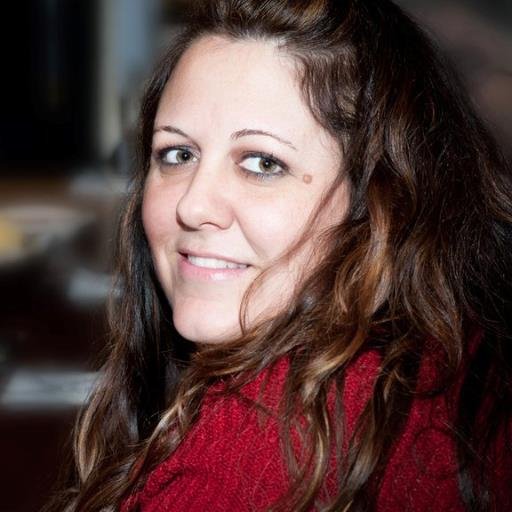 BonfiresandBchs's profile picture. 