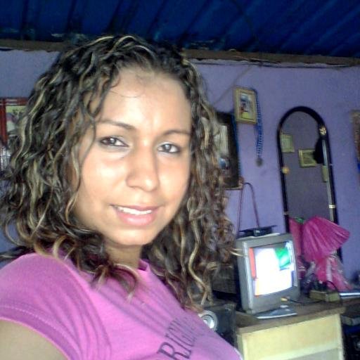 gabyfva96's profile picture. 