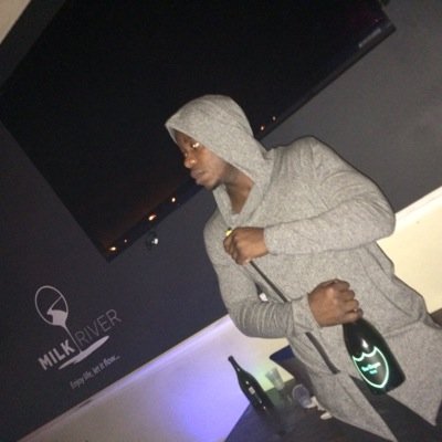 Rizzo_Loso's profile picture. I aint close to being God but I work God damn hard. born 2 be a leader i inspire others around me keep my circle tight so the sqaures dont get in