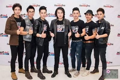 Big Channel
สถานีเพลงเพราะออนไลน์ตลอด 24 ชั่วโมง
ติดตามทาง http://t.co/FbGS0gytxC
พร้อม 6 หนุ่มศิลปินสุดเท่ห์ หล่อบาดใจ เสน่ห์สุดเต็ม
by กิจเจริญอุบล