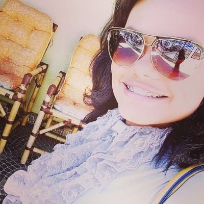 Sou a Grazielly ,adoradora, levita da casa do Senhor .Eu levo a Palavra de DEUS através do dos meus louvores. E tudo e pra Honra e Gloria do meu Senhor Jesus.