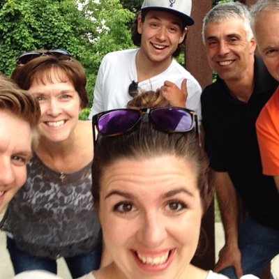 emilygrace4's profile picture. daughter, sister, friend and aunty Em