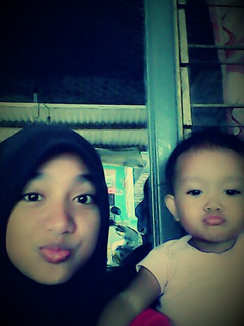 aku akan bahagiain kalian IBU BAPA ({}) :*