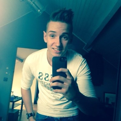 AntoineDgn's profile picture. Snap : antoine77290 
facebook : antoine dangoin