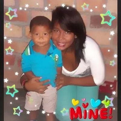 GrenisRuiz's profile picture. Prefiero Ser Creída Y Rogada Q Una Perra Regalada...