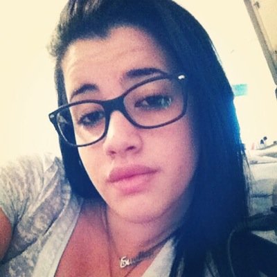 Para que levar a vida tão a sério , se a vida é uma alucinante aventura da qual jamais sairemos vivos.