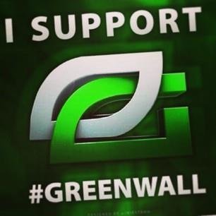 New twitter account. 17 / Alex Adams / Competitive Cod player - Former Halo pro. Looking for a team, and attending most future LAN events!