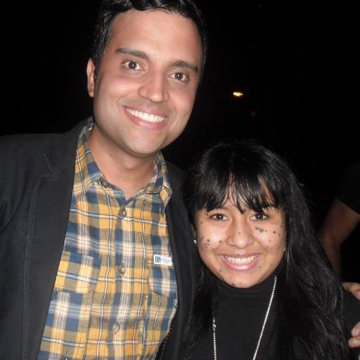 pss soy una chika super http://t.co/pKvjFNtzks.MOLYNATICA 100% venezolana.me gusta eschuchar musica sígueme y te sigo.