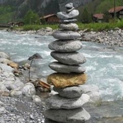 tinychairmandan's profile picture. 