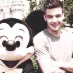 liam 21 bisex