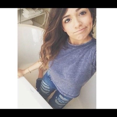 bethany mota is my idol. |i love her to the moon and back. |i wanna meet beth .| dutch| made this acount 09/19/14| 1k followers 11/07/14