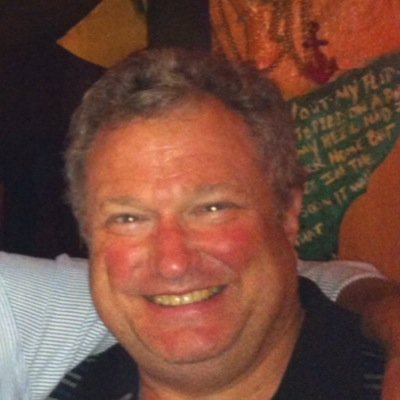 Personal acct., occasional freelance sports columnist/writer; former member FWAA/USBWA; music, politics and always in search of good gumbo.