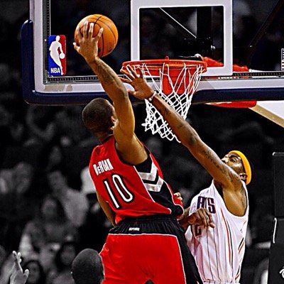 PosterizeVine's profile picture. the best NBA, slamball, college, and highschool posterizations!