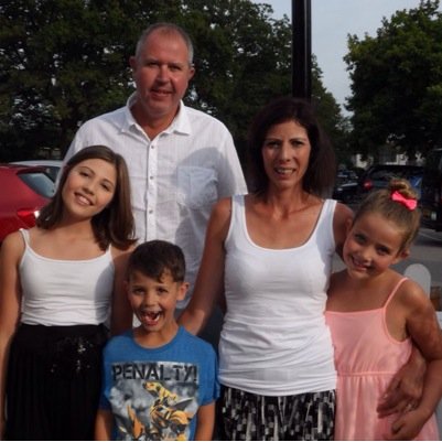 EvandEmma's profile picture. Mum of 3, 41 years old, Pompey fan, works for IBM