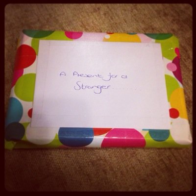 Brighten up a strangers day with a handwritten note .... A poem, a quote, a picture or words to inspire. #letterstostrangers