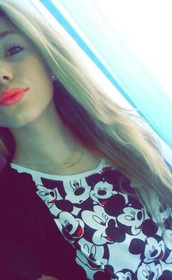 - je suis née  pour faire des erreurs,  et non pour feindre la perfection -❤