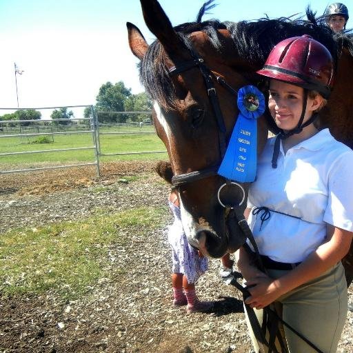 tuurreee's profile picture. I'm some sort of artsy free spirit.