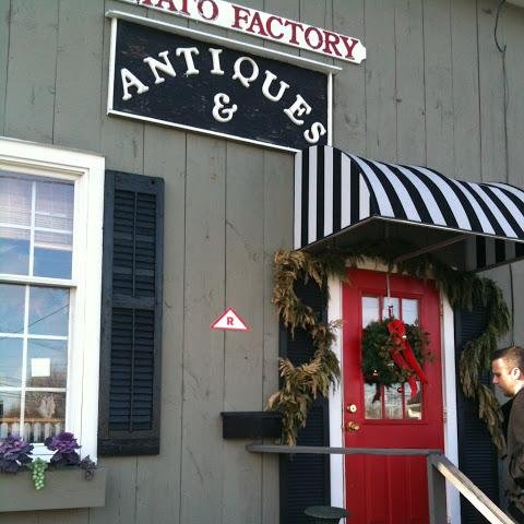 tomatofactory2's profile picture. Located in the historic town of Hopewell, NJ, The Tomato Factory is a co-op of antique dealers and talented artisans. 609-466-9833
