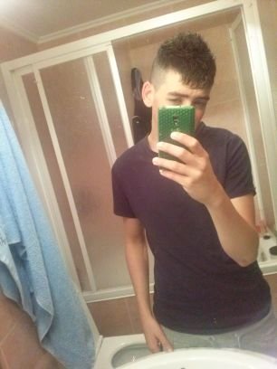 Izaiquetepeten's profile picture. buumpiiineeroo (((db)))dcibeliaa!!! siempre con la tamaruus