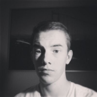 17 years old Proud To Be A Limburger! Snapchat: oscarvanherten Insta: ovh_18