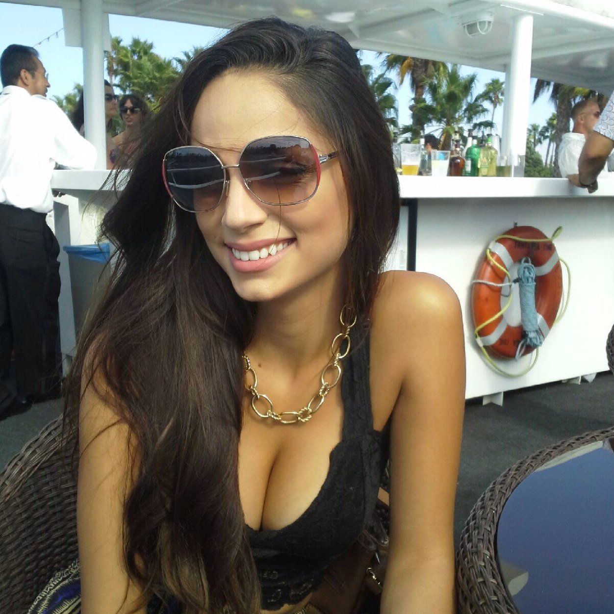 alyssajennyc's profile picture. 