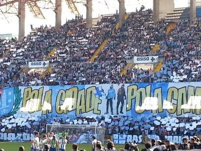 Técnico Superior en Vitivinicultura, Granxeiro.
Deportivista dende pequeno!! XUNTOS PODEMOS!!  Amante do bon viño GALLEGO pero sobre todo GODELLO