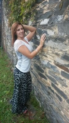 ReneeBamagirl's profile picture. Just a country girl having fun :)  god is my hero #Faithinthelord #countrygirl  #followme I follow back ❤ kik-southernbelletaytay  snapchat kayjones56