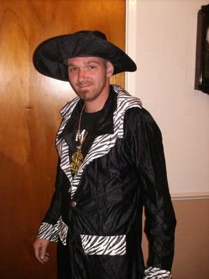 abowes1983's profile picture. 