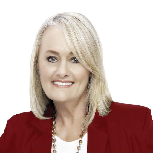 Multi-National & International Award Winning Real Estate Agent. Works with Ray White Noosa. Wakes up every day (so far), looking over the ocean. Love  it!