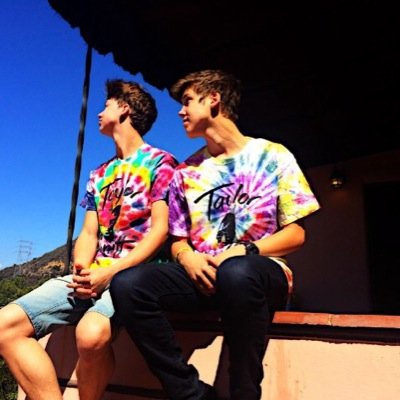 Taylor is my inspiration. His smile makes my day get a lot better. I couldnt ask for a better hero. (^.^)