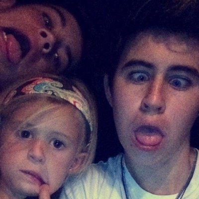 s0nrieysefeliz's profile picture. cuanta nueva @cashewcatcher