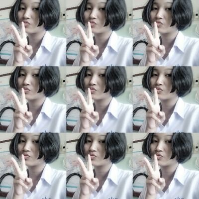 เป็นเด็กติส อยากเล่น ทวิต วันไหนก็เล่น อยากคุยด้วยก็@มาน่ะค่ะ เป็นติ่งเกาหลีชอบทุกวงรักทุกคนบนโลกนี่ haha ·^^·